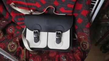 Oldschoolbags, leren tas, schoudertas of handtas, 30x22x9cm beschikbaar voor biedingen