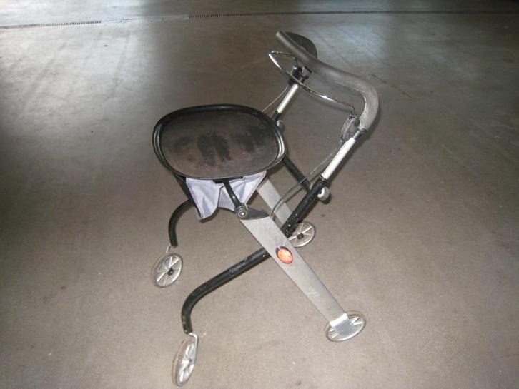 Thuisrollator trust, Diversen, Verpleegmiddelen, Gebruikt