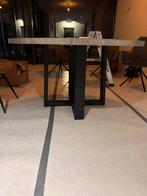 Ronde tafel 138cm - Grijzig blad, stalen poot T.e.a.b, Huis en Inrichting, Ophalen, Gebruikt, Rond, 100 tot 150 cm