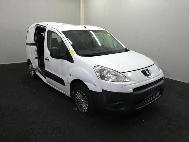 Peugeot Partner 2008 voorkop compleet (plaatwerk verlichting, Auto-onderdelen, Carrosserie en Plaatwerk, Bumper, Gebruikt, Ophalen
