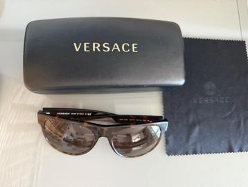 Versace Sunglasses beschikbaar voor biedingen