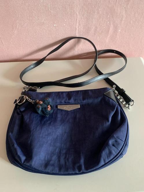 Leuke kleine kipling schoudertasje(nr.2 D2), Sieraden, Tassen en Uiterlijk, Tassen | Damestassen, Zo goed als nieuw, Schoudertasje