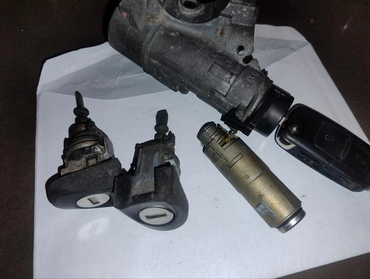 Slotenset VW Transporter T5, Auto-onderdelen, Carrosserie en Plaatwerk, Volkswagen, Voor, Achter, Links, Rechts, Gebruikt, Ophalen of Verzenden