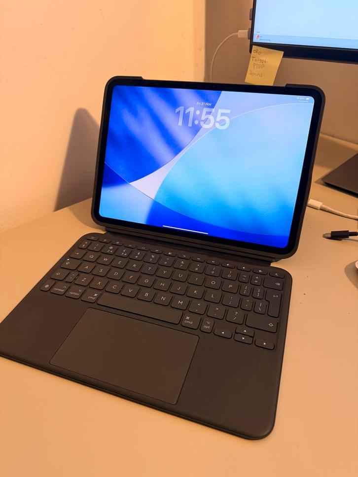 Logitech Combo Touch iPad Pro M4 11 inch, Computers en Software, Apple iPads, Zo goed als nieuw, Apple iPad Pro, 11 inch, Zwart