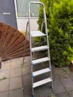 Aluminium trap ladder, Ophalen, Zo goed als nieuw, Minder dan 2 meter