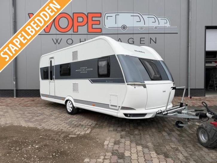 Hobby De Luxe 540 KMFE MOVER LUIFEL & VOORWAND, Caravans en Kamperen, Caravans, Bedrijf, tot en met 6, Treinzit, Hobby, Dwars-stapelbed