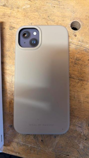 Ideal of Sweden hoesje IPhone 15 plus beschikbaar voor biedingen