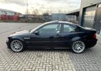 BMW e46 M3 2002 Zwart, Handbak, CSL, 1ste lak., Auto's, BMW, Achterwielaandrijving, Zwart, Zwart, 3246 cc