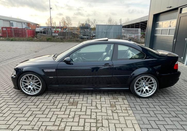 BMW e46 M3 2002 Zwart | Handbak | H&K | CSL | 1ste lak |, Auto's, BMW, Particulier, 3-Serie, ABS, Adaptieve lichten, Airbags, Airconditioning