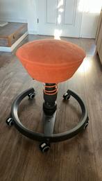 Swopper ergonomische kruk, Huis en Inrichting, Bureaustoelen, Ophalen, Gebruikt, Oranje, Bureaukruk
