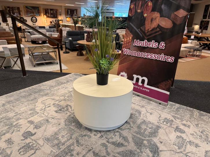 Salontafel rond60   50%Korting Beige metaal Direct/Leverbaar, Huis en Inrichting, Tafels | Salontafels, Nieuw, Minder dan 50 cm