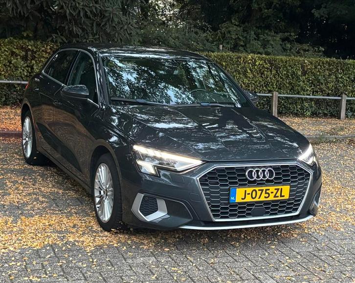 BOMVOLLE Audi A3 30 Tfsi 110pk Prachtige kleur, Auto's, Audi, Particulier, A3, Benzine, B, Hatchback, Handgeschakeld, Origineel Nederlands