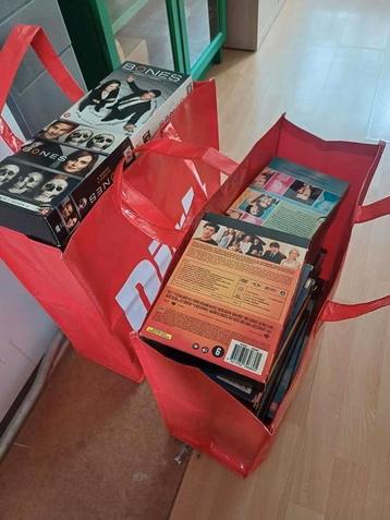 Dvd's tv-series. beschikbaar voor biedingen
