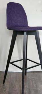 design barkrukken kruk paars Mobitec Moods barkruk 11, Ophalen, Gebruikt, 60 tot 90 cm, Hout