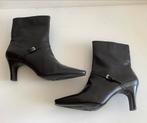 NINE WEST elegante zwarte leren enkel laarsjes 8.5 = 40 / 41, Lage of Enkellaarzen, Nine West, Ophalen of Verzenden, Zo goed als nieuw