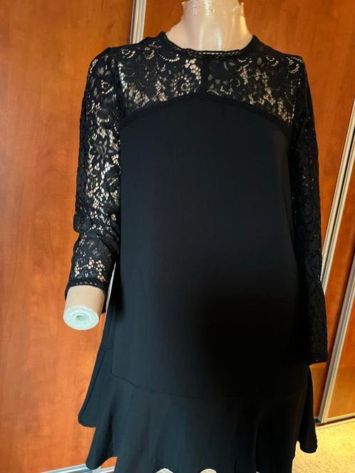 ZARA jurk met kant maat m NIEUW 1 keer gedragen, Kleding | Dames, Jurken, Nieuw, Maat 38/40 (M), Zwart, Boven de knie, Ophalen of Verzenden