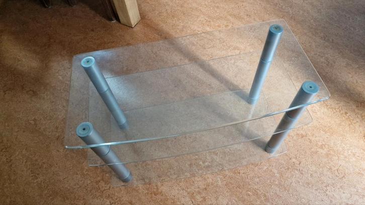 Glazen tafel met metalen poten, Huis en Inrichting, Tafels | Salontafels, Gebruikt, 50 tot 75 cm, Minder dan 50 cm, 100 tot 150 cm