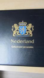 Luxe Davo album Geïllustreerd Verzamelen, Postzegels en Munten, Postzegels | Volle albums en Verzamelingen, Ophalen of Verzenden