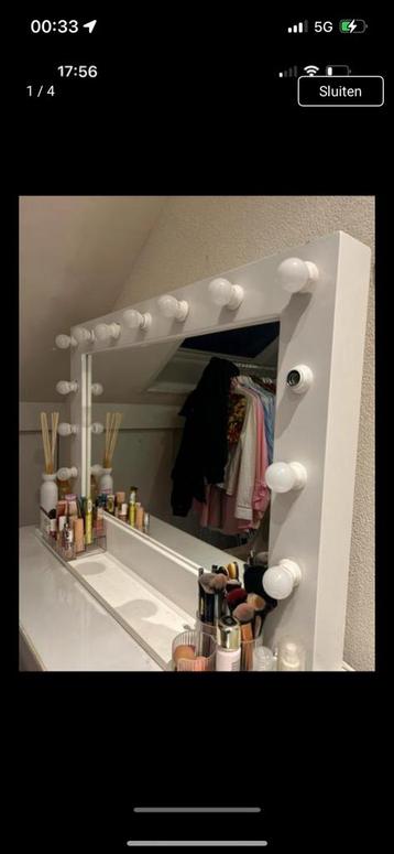 Make-Up tafel/ Hollywood lamp
