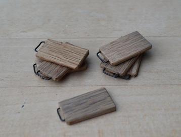 Snij / broodplanken van rozenhout met metalen handvat. beschikbaar voor biedingen