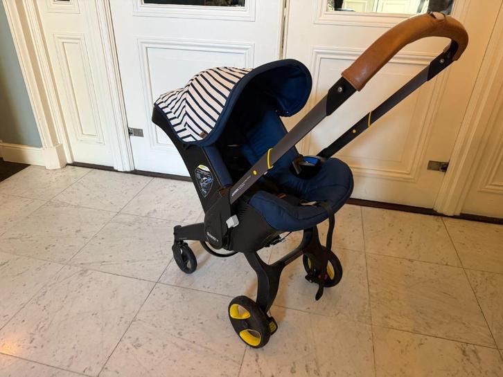 Doona autostoel en buggy in één: VACATION - LIMITED EDITION!, Kinderen en Baby's, Autostoeltjes, Zo goed als nieuw, Overige merken