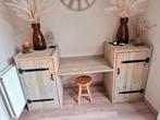 Steigerhouten kinder speeltafel met  kasten, Huis en Inrichting, Bureaus, Ophalen, In hoogte verstelbaar, Zo goed als nieuw, Bureau