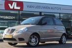 Lancia Ypsilon 1.4-16V Oro | Inruilkoopje | Airco | APK 01-0, Auto's, Lancia, Voorwielaandrijving, Gebruikt, Zwart, 4 cilinders
