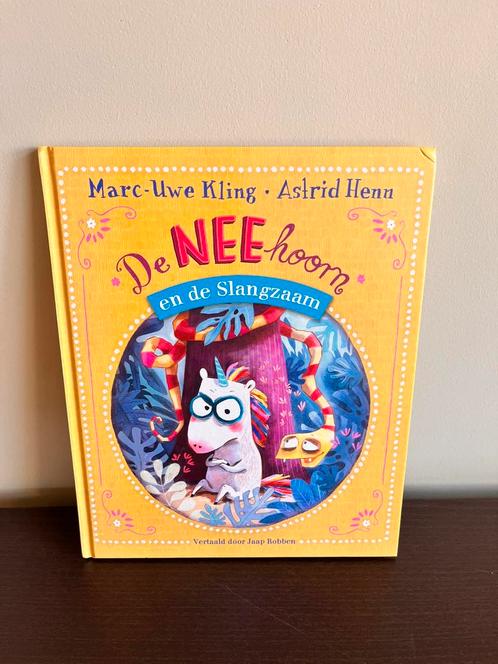 Marc-Uwe Kling - De NEEhoorn en de Slangzaam, Boeken, Kinderboeken | Jeugd | onder 10 jaar, Zo goed als nieuw, Ophalen of Verzenden