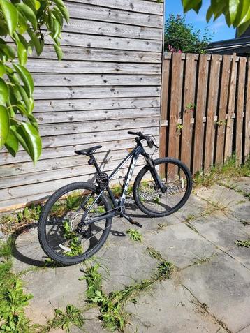 MTB - TREK MARLIIN - 7 Gen 2 - + RockShox ! - € 215 beschikbaar voor biedingen
