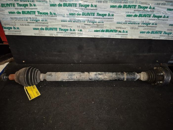 Aandrijfas rechts-voor van een Volkswagen Caddy, Auto-onderdelen, Remmen en Aandrijving, Volkswagen, Gebruikt, 3 maanden garantie