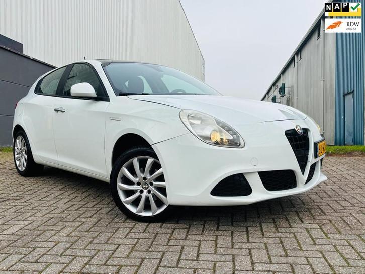 Alfa Romeo Giulietta 1.4 T Progression, Auto's, Alfa Romeo, Bedrijf, Te koop, Giulietta, ABS, Airbags, Airconditioning, Bluetooth
