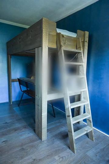 Handgemaakte steigerhouten hoogslaper van VanLonden beschikbaar voor biedingen