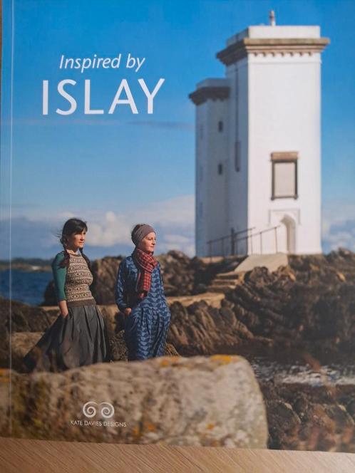Islay, breipatronenboek van Kate Davies, Hobby en Vrije tijd, Breien en Haken, Zo goed als nieuw, Breien, Patroon of Boek, Ophalen of Verzenden