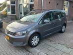 Volkswagen Touran 1.2 TSI Trendline Bluemotion 7-personen, Auto's, Volkswagen, Voorwielaandrijving, Euro 5, Gebruikt, 4 cilinders