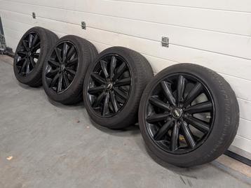 MINI Cooper Cooper S One Zomerset zwart 17" 205/45/17 beschikbaar voor biedingen