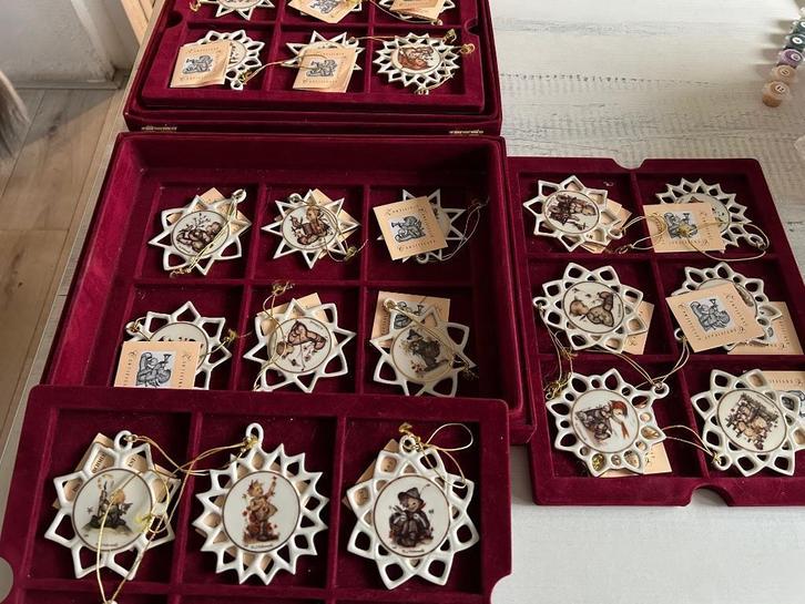 Porseleinen M.J Hummel kerst sterren in orginele cassette, Antiek en Kunst, Curiosa en Brocante, Ophalen of Verzenden