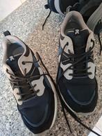 2 paar schoenen maat 43 wegens te veel aan schoenen, Blauw, Ophalen of Verzenden, Sneakers of Gympen, Skechers