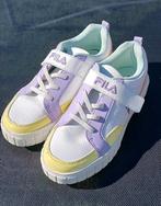 FILA sneakers maat 35 zo goed als nieuw, Kinderen en Baby's, Kinderkleding | Schoenen en Sokken, Ophalen of Verzenden, Zo goed als nieuw