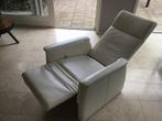 Leren creme relax fauteul, Ophalen, Zo goed als nieuw, 75 tot 100 cm, 50 tot 75 cm