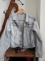 Glamourous jeans jasje met studs maat L, Kleding | Dames, Jasjes, Kostuums en Pakken, Ophalen of Verzenden, Zo goed als nieuw