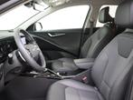 Kia Niro 1.6 GDi Hybride DynamicLine Navigatie Camera, Gebruikt, Euro 6, Met garantie (alle), Leder en Stof