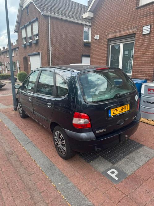 Renault Scénic 1.6 automaat, Auto's, Renault, Particulier, Scénic, Benzine, E, MPV, Automaat, Origineel Nederlands, Groen, Voorwielaandrijving
