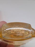 Carolina Herrera Flore Eau de Parfum 50ML Discontinued, Ophalen of Verzenden, Nieuw