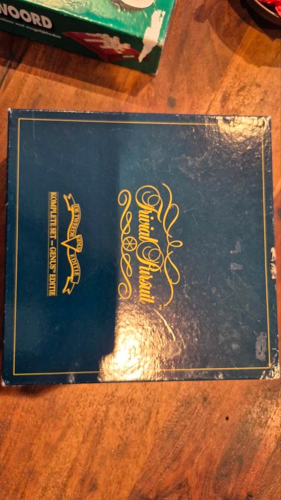 Trivial Pursuit Bordspel, Hobby en Vrije tijd, Gezelschapsspellen | Bordspellen, Ophalen of Verzenden