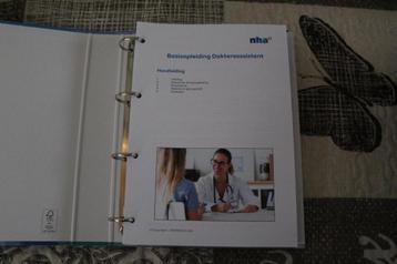 Studie Basisopleiding Doktersassistente - NHA - 4 Ringbanden beschikbaar voor biedingen