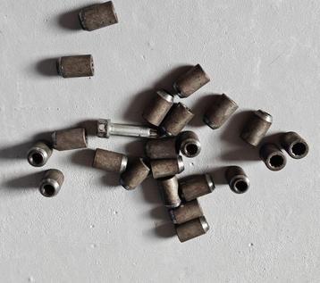 Veiligheidsbouten voor autowielen beschikbaar voor biedingen