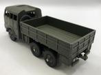 Dinky Toys 818 Berliet tous terrains Army Truck -REPAINT-M18, Gebruikt, Auto, Dinky Toys, Ophalen of Verzenden