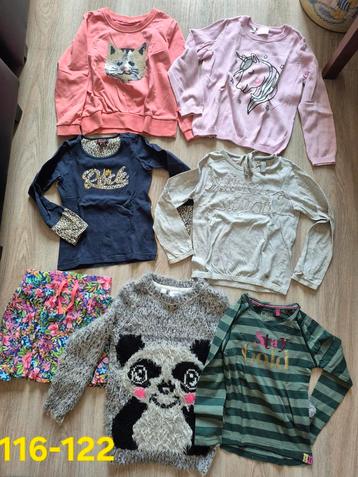 Meisjes winterkleding maat 116-122  beschikbaar voor biedingen
