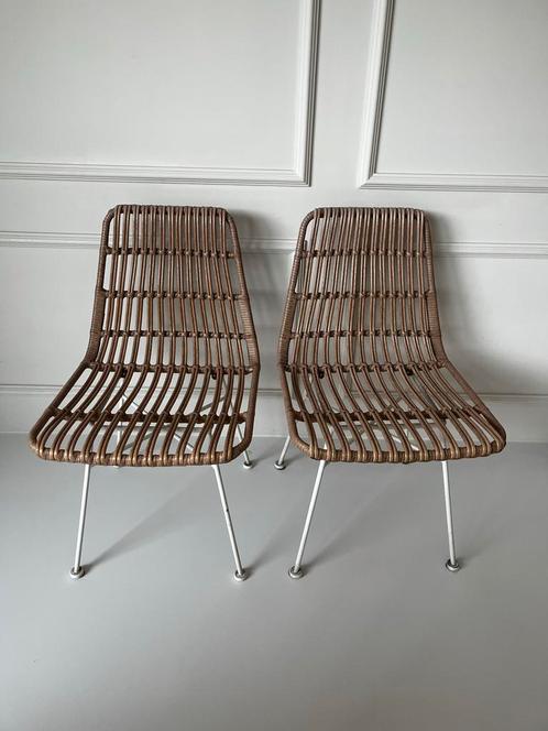 Westwing Costa stoelen rotan look Binnen & Buiten, Huis en Inrichting, Stoelen, Gebruikt, Twee, Metaal, Bruin, Ophalen of Verzenden