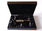 Montblanc Alexandre Dumas 18K/750 M-nib, Nieuw, Met doosje, Ophalen of Verzenden, Vulpen